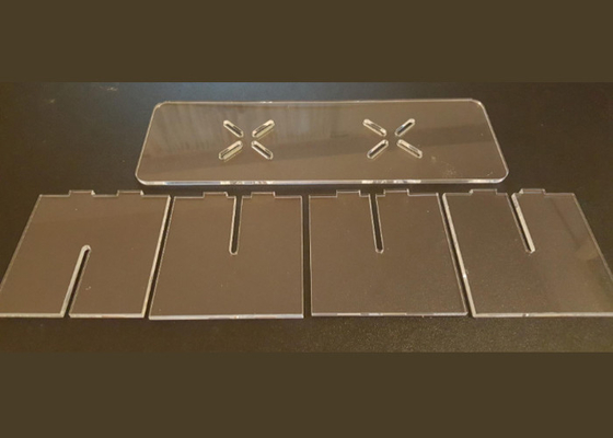 Hoge van de de Vertoningstribune van de Beëindigen Acrylcake Multifunctionele het Tafelbladstootborden voor Persoonlijk